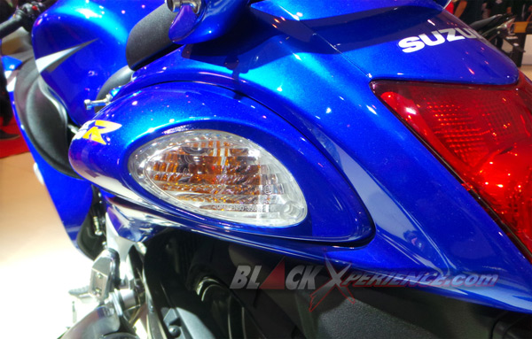 Suzuki GSX 1300R Hayabusa Paduan Ciamik Speed and Style