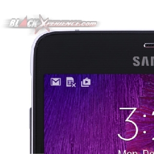 Samsung Galaxy Note 4 - Pojok Kiri Atas