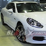 Porsche Panamera S : The Extraordinary Luxury Sedan