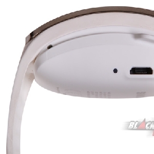 Samsung Gear S - Charging Cradle Terpasang