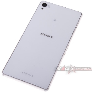 Sony Xperia Z3 - Tampak Belakang