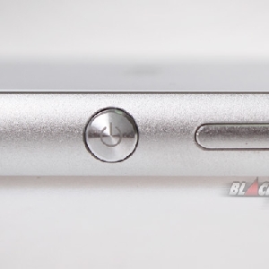 Sony Xperia Z3 - Power button & Volume Button