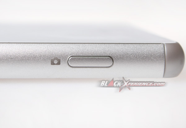 Sony Xperia Z3 - Shutter Button