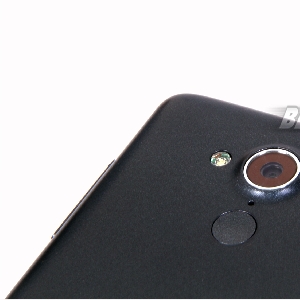 Acer Liquid Z500, Menawan Dengan Segudang Fitur Bawaan