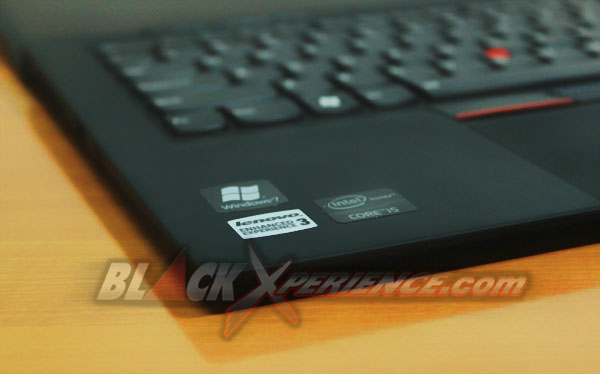 X1 Carbon Si Elegan Yang Fleksibel