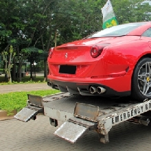 Ferrari California T