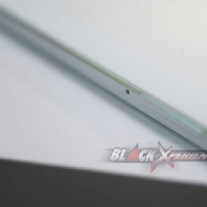 Vivo Xplay 3S - kartu SIM dan Micro SD