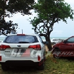 Komparasi KIA Sorento dan Hyundai Santa Fe : Duel Sedarah