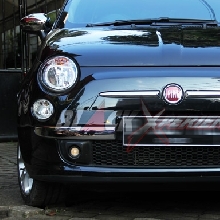 Grill Depan Berdesain Klasik