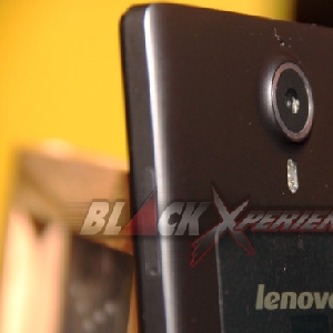 Kamera utama Lenovo P90