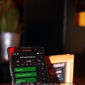 Tampak depan berdiri