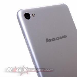 Lenovo S90 Sisley, Jagoan Selfie Bercangkang Metal