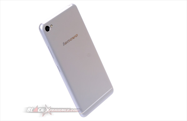 Lenovo S90 Sisley, Jagoan Selfie Bercangkang Metal