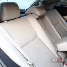 Bangku Belakang dengan Arm Rest