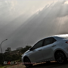 Siluet Bodinya Futuristik