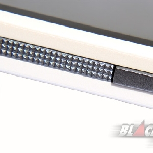 Acer Liquid Z520, tak Gentar Bersaing di Mid-end