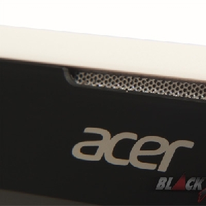 Acer Liquid Z520, tak Gentar Bersaing di Mid-end