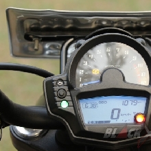 Speedometer Kombinasi Digital dan Analog