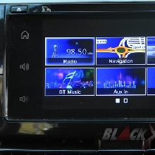 Sistem Infotainment Layar Sentuh