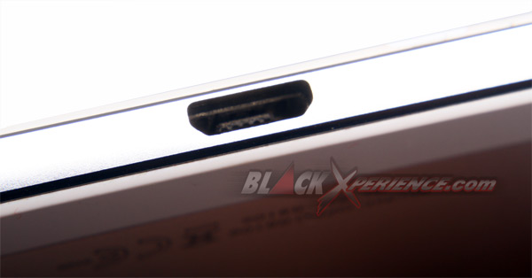Oppo R5 - Port micro USB