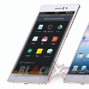 Oppo R5 - Tampak Serong