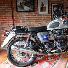 Basic-nyaTriumph Bonneville T100