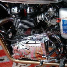 Sentuhan Chrome di Mesin