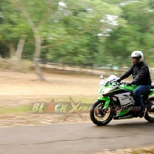 Riding position sangat pas bagi pengendara berpostur tinggi 175 cm