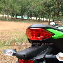 Tail lamp ciamik mempermanis tampilan buritan motor