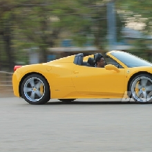 Tenaga Meledak-Ledak