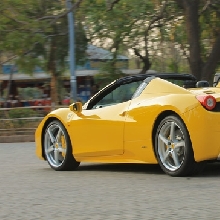 Sensasi Atap Terbukanya Lebih Menyenangkan