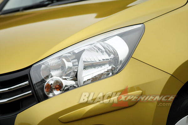 Lampu Depan Belum Projector