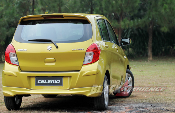 Banyak Lekukan di Wilayah Ekor