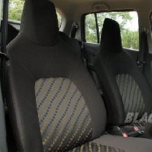 Bangku dengan Headrest Menyatu