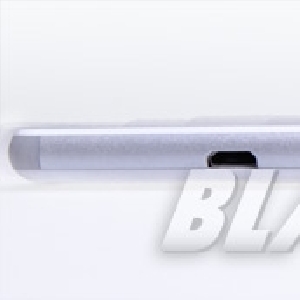 Sony Xperia C4 - Sisi Kiri