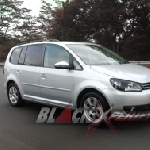 Nyaman dan Mewah New Touran 2012