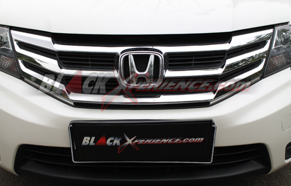 Merasakan Sensasi Berkendara Dengan Sedan Legendaris Honda