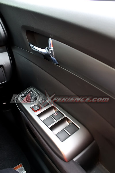 Merasakan Sensasi Berkendara Dengan Sedan Legendaris Honda