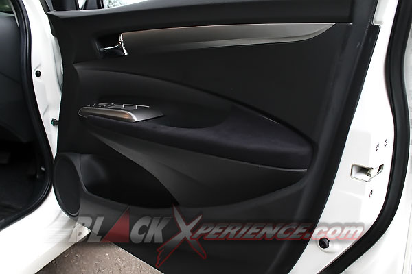 Merasakan Sensasi Berkendara Dengan Sedan Legendaris Honda