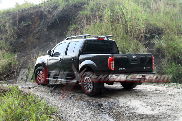 Berpetualang Bersama Nissan Navara Sports Version