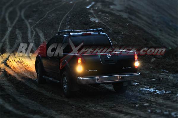 Berpetualang Bersama Nissan Navara Sports Version