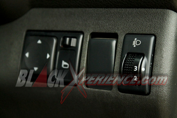 Berpetualang Bersama Nissan Navara Sports Version