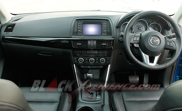 Menjajal Teknologi Skyactiv Pada Mazda CX-5