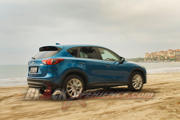 Menjajal Teknologi Skyactiv Pada Mazda CX-5