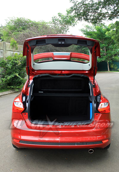 Menguji All-New Ford Focus Dengan Teknologi Pintarnya