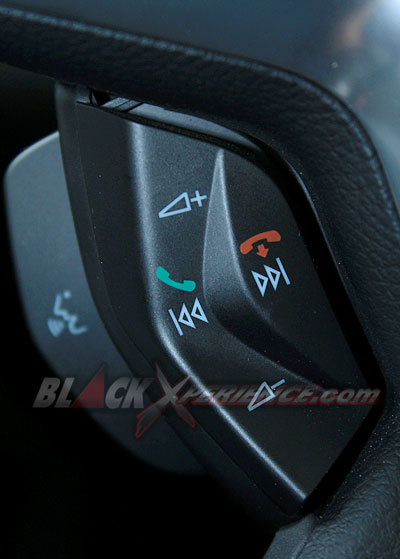 Menguji All-New Ford Focus Dengan Teknologi Pintarnya