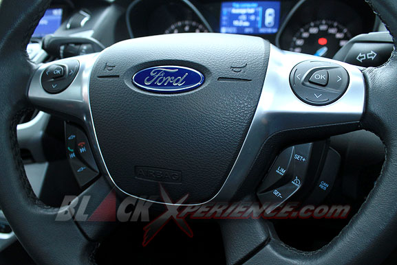 Menguji All-New Ford Focus Dengan Teknologi Pintarnya