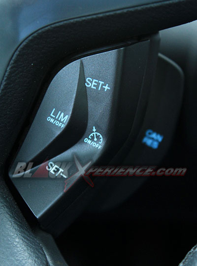 Menguji All-New Ford Focus Dengan Teknologi Pintarnya