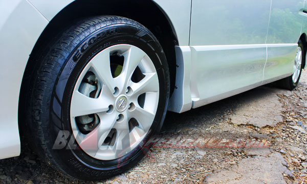 Menikmati Kenyamanan Berkendara Dengan All New Nissan Serena