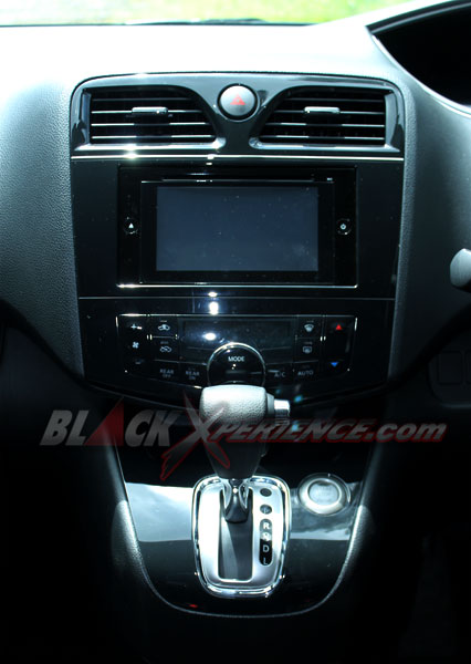 Menikmati Kenyamanan Berkendara Dengan All New Nissan Serena